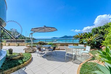 Arc de Triomphe - Amplo apartamento frente ao mar com terraço externo e piscina privativa!!