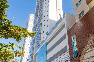 Apartamento com 3 quartos à venda, 135m², 4 banheiros, 3 garagens - Centro - Balneário Camboriú