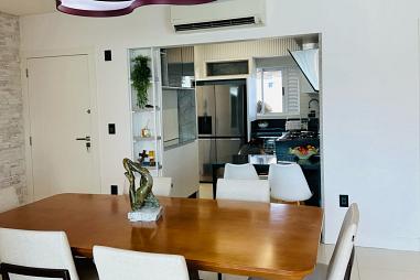 Edifício Imperial Tower - Apartamento mobiliado e equipado com 04 dormitórios, andar alto no centro da cidade!!