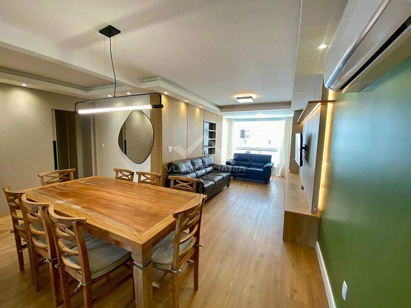 APARTAMENTO 03 DORMIT�RIOS NA QUADRA MAR! 1