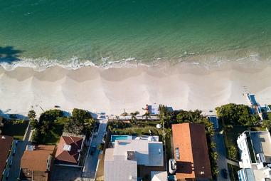 Casa com 6 quartos à venda, 805m², 6 banheiros, 4 garagens - Centro - Bombinhas